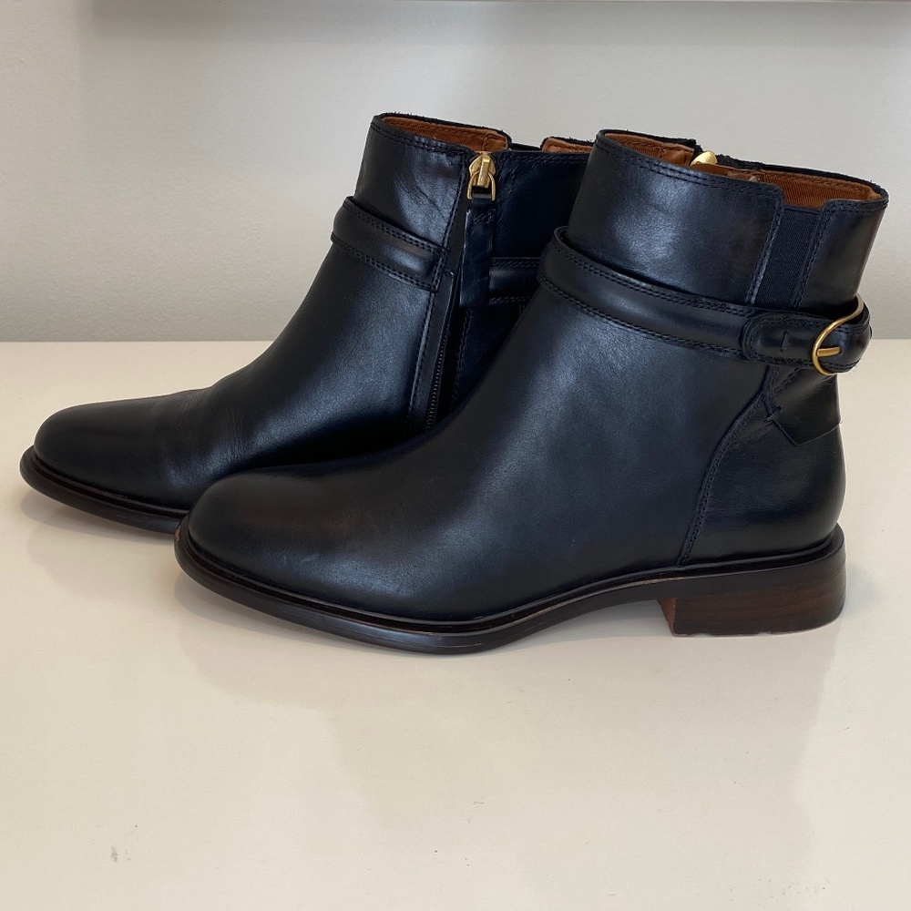 *NWT* Franco Sarto Elese Bootie - Black - Sz 6